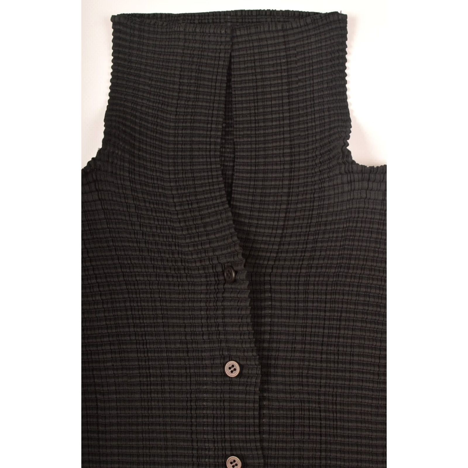 Issey Miyake Issey Miyake Wooly Pleats-38 Top Plisse Black Button Shirt IM38-FJ403 Japan Sz 2 Size XS / US 0-2 / IT 36-38 - 3 Thumbnail