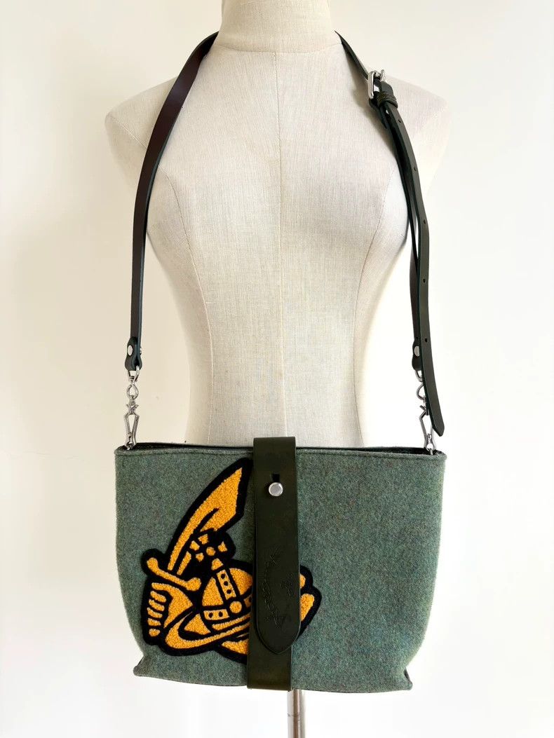 Vivienne Westwood Vivienne Westwood size os Green plush felt bag crossbody ba Size ONE SIZE - 2 Thumbnail