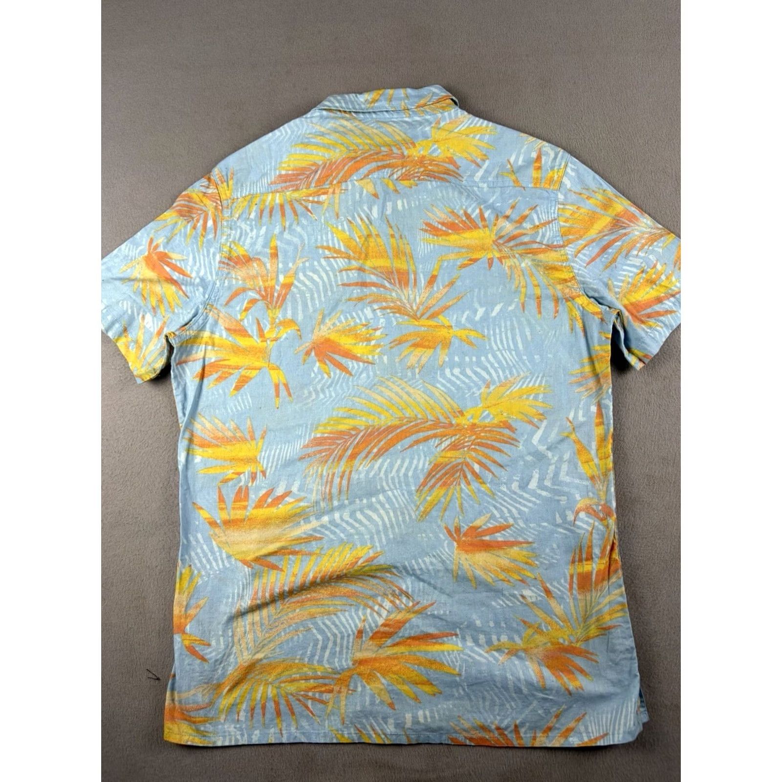 Quiksilver Quiksilver Shirt Men’s M Hawaiian Floral Cotton Button-Up Short Sleeve Beach Surf Blue Regular Mens Size US M / EU 48-50 / 2 - 5 Thumbnail