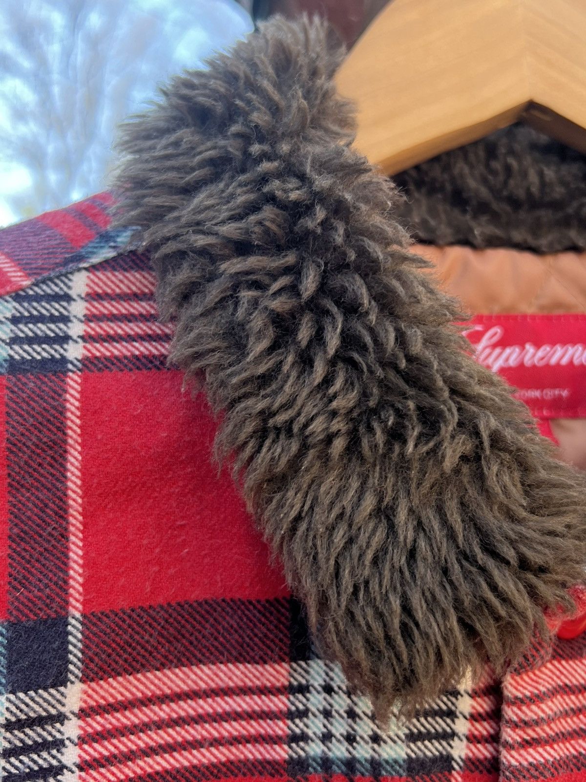 Supreme F/W ‘21 Faux Fur Collar Flannel Shirt Size US L / EU 52-54 / 3 - 4 Thumbnail
