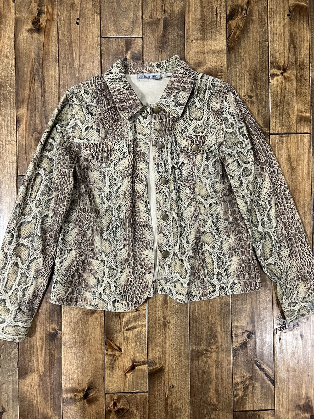 Japanese Brand × Vintage Vintage snake print cropped jacket Size US S / EU 44-46 / 1 - 2 Thumbnail