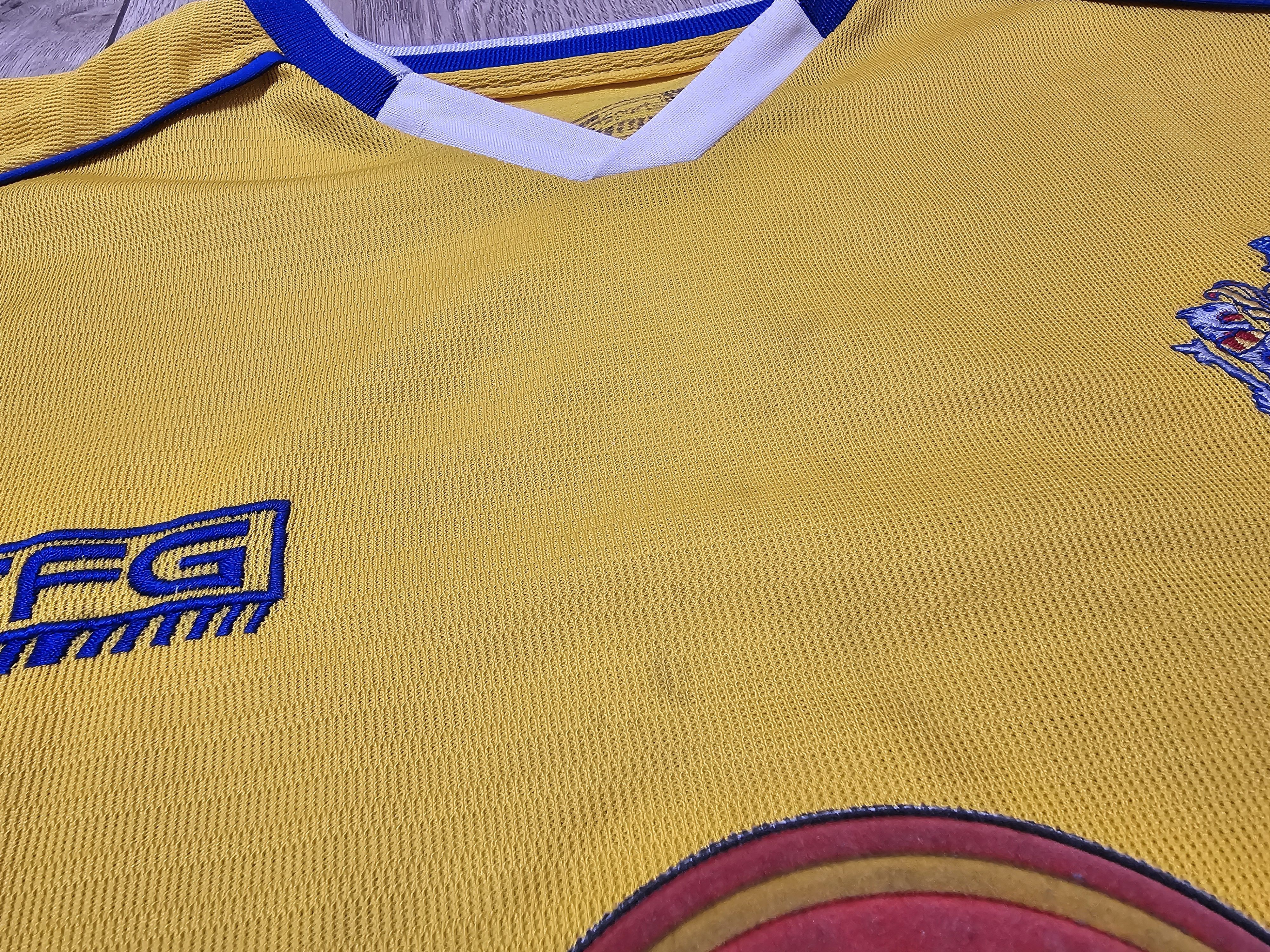Vintage STOCKPORT COUNTY 2003 2004 AWAY FOOTBALL SHIRT SOCCER JERSEY Size US XXL / EU 58 / 5 - 6 Thumbnail