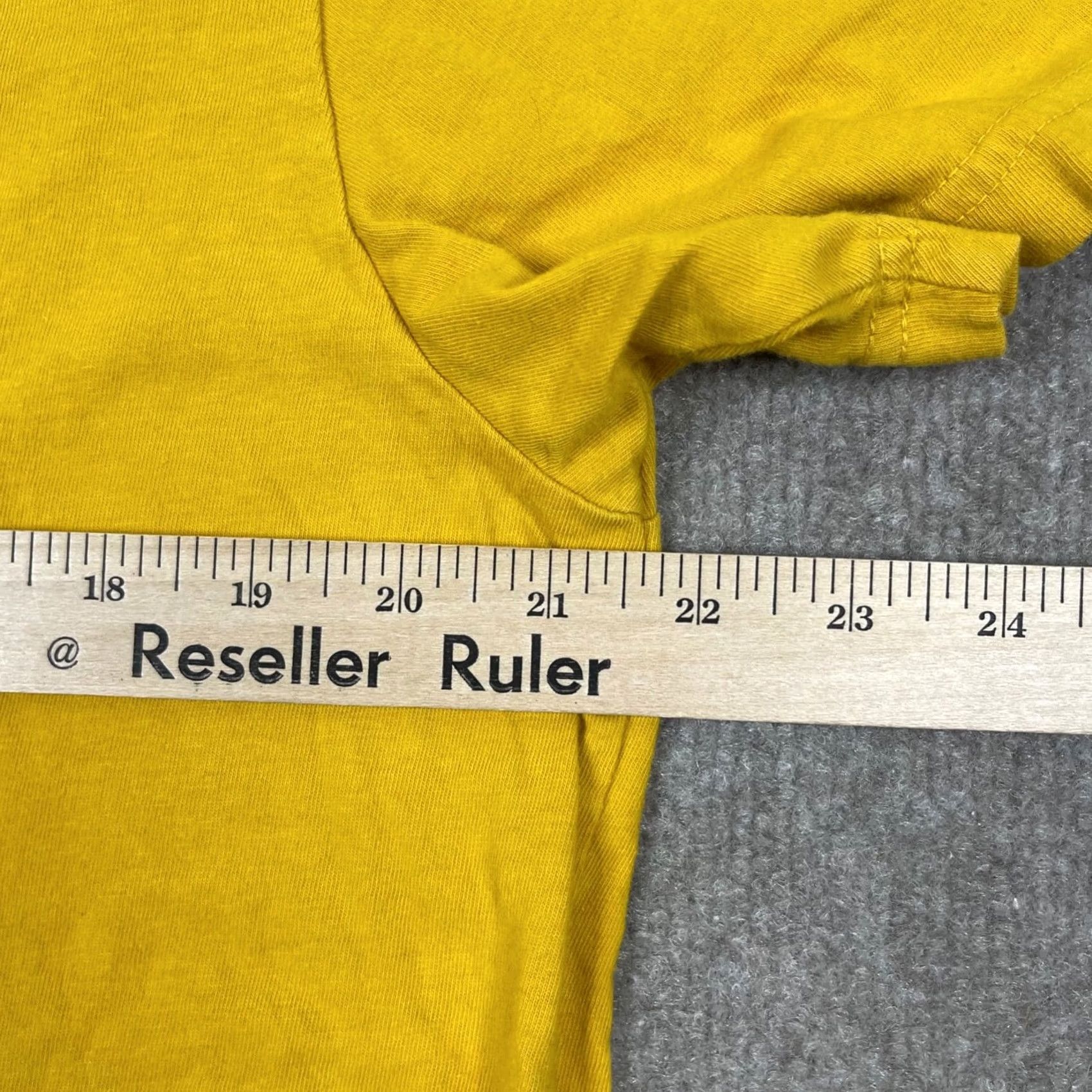 Billabong Billabong T Shirt Men L Yellow Short Sleeve Logo Wave Size US L / EU 52-54 / 3 - 6 Thumbnail