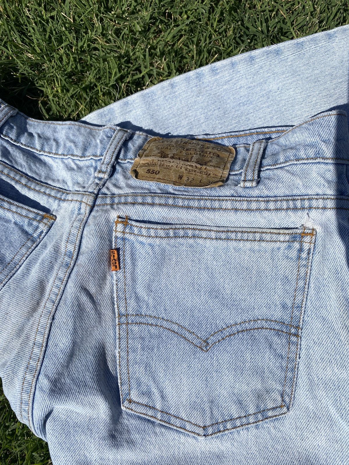 Levi's × Vintage Levi’s Vintage Orange Tab Size US 32 / EU 48 - 2 Thumbnail