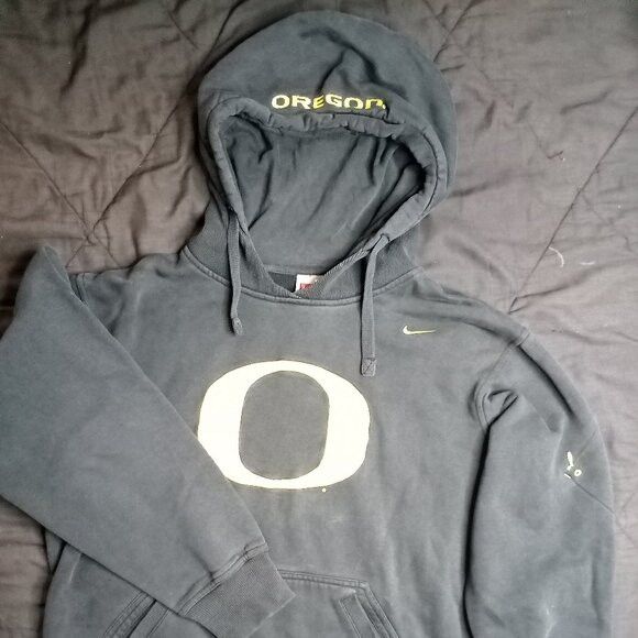 NCAA × Nike × Vintage Vintage Nike Oregon Ducks Pullover Hoodie Sweatshirt Size US M / EU 48-50 / 2 - 2 Thumbnail
