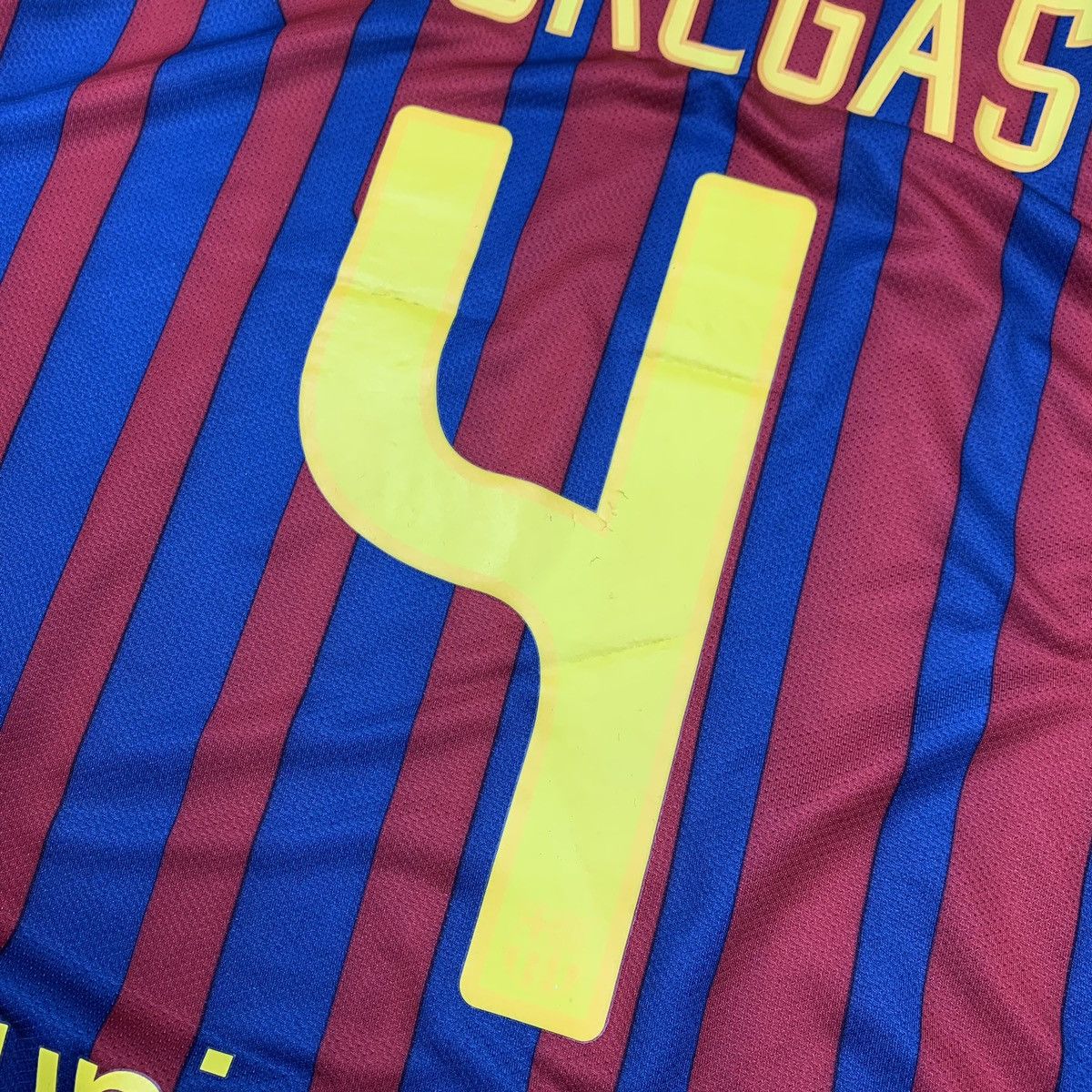 Nike Nike Soccer Jersey Barcelona 2011/12 T-Shirt Fabregas 4 Size US M / EU 48-50 / 2 - 21 Thumbnail