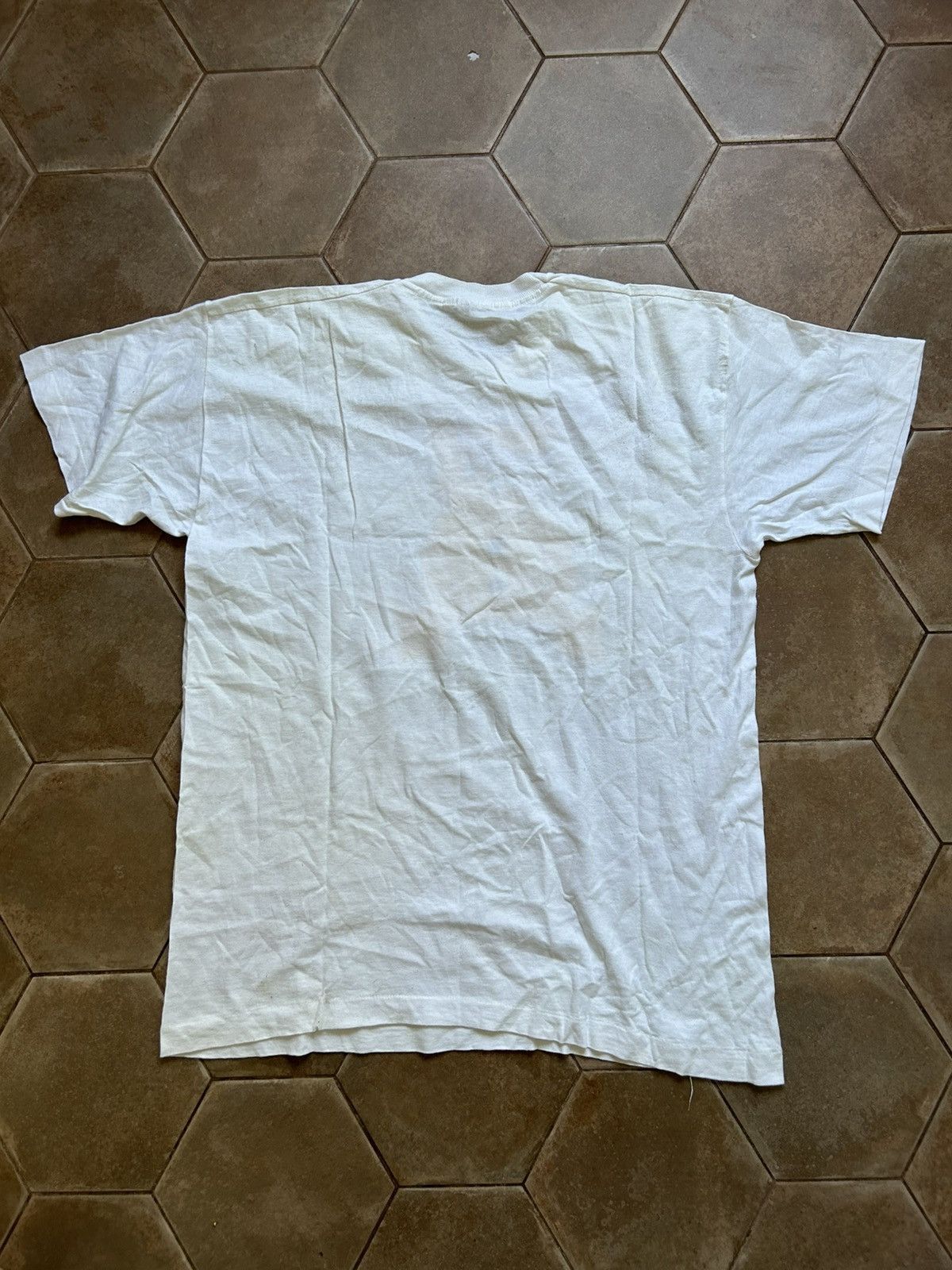 Vintage 1986 BBC Children In Need Sick Bear Promo T-shirt Size US XL / EU 56 / 4 - 6 Thumbnail