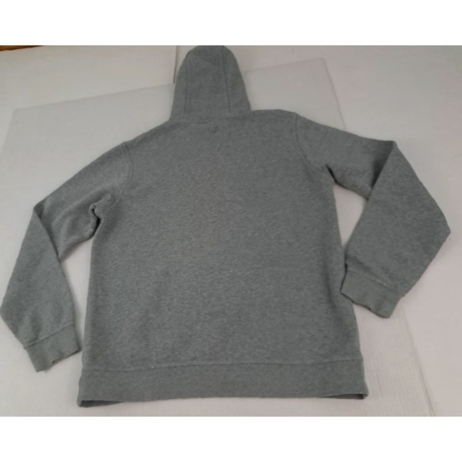 Nike VINTAGE Toledo University Rockets Hooded Sweatshirt Nike L Gray Unisex Adults Sweatshirt Hooded Pullover Basketball 90s? Size US L / EU 52-54 / 3 - 5 Thumbnail