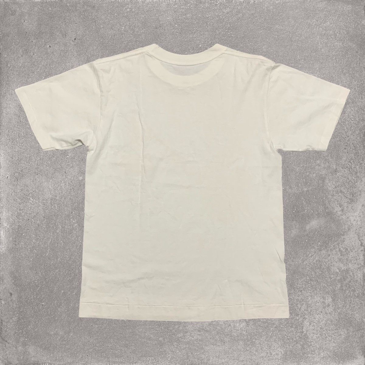 Bape Bape Small Graphic White Tee A Bathing Ape Vintage OG Size US S / EU 44-46 / 1 - 2 Thumbnail