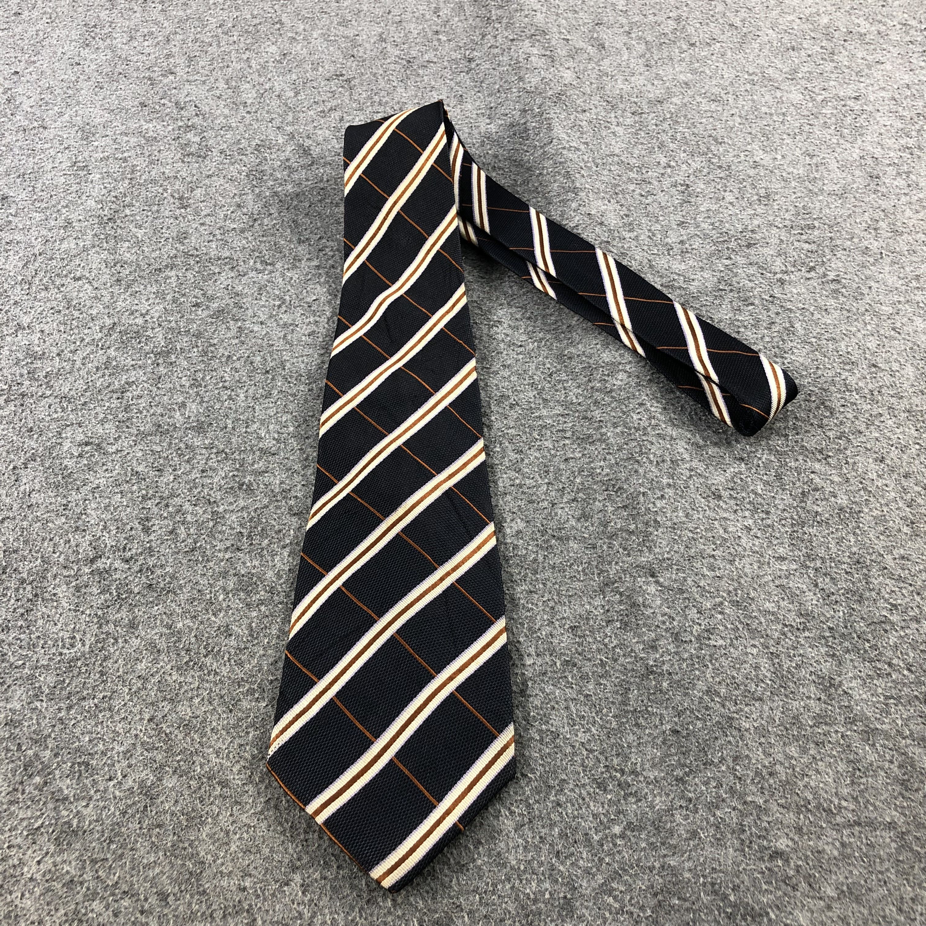 Vintage Visaruno Silk Neck Ties Bowtie Cravat T46 Size ONE SIZE - 1 Thumbnail