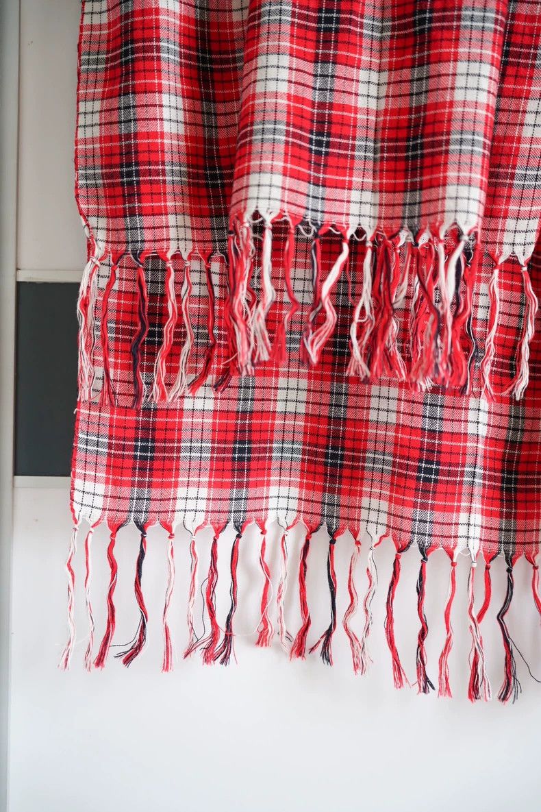 Yohji Yamamoto Yohji Yamamoto 13ss Red Plaid Fringe Scarf 2501-Nextarrow Size ONE SIZE - 2 Thumbnail