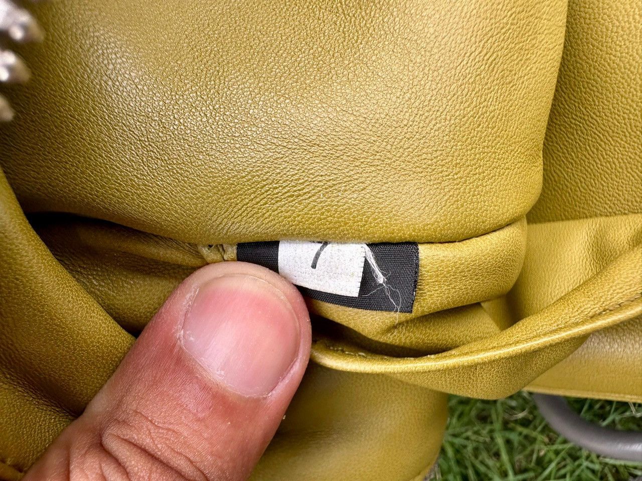 Prada Authentic Prada Soft Calf Leather Inside Bag Size ONE SIZE - 11 Thumbnail