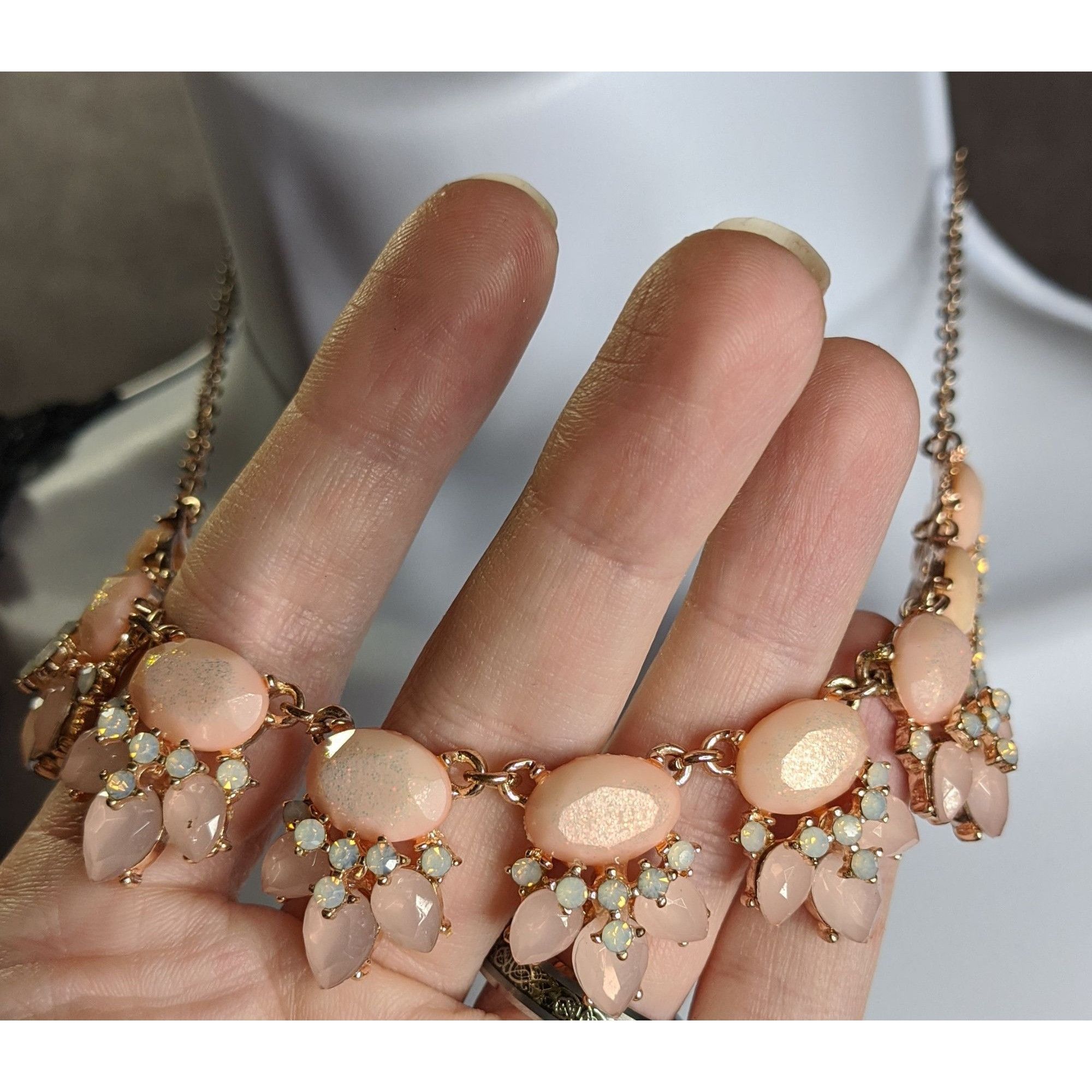 Other Elegant Rose Gold Tone Necklace With Peach & Opal Tone Gems Size ONE SIZE - 2 Thumbnail