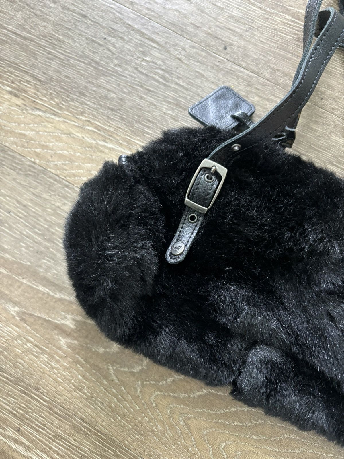 Designer × Vintage Crazy Y2K Roxy Fur Avant Garde Handbag Size ONE SIZE - 6 Thumbnail