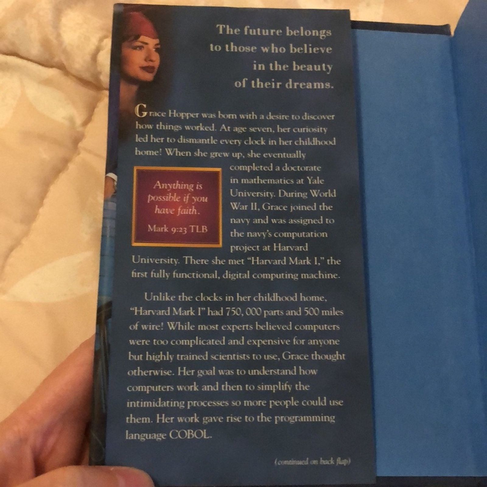 & Other Stories Gods Little Devotional Book for Graduates Size ONE SIZE - 4 Thumbnail