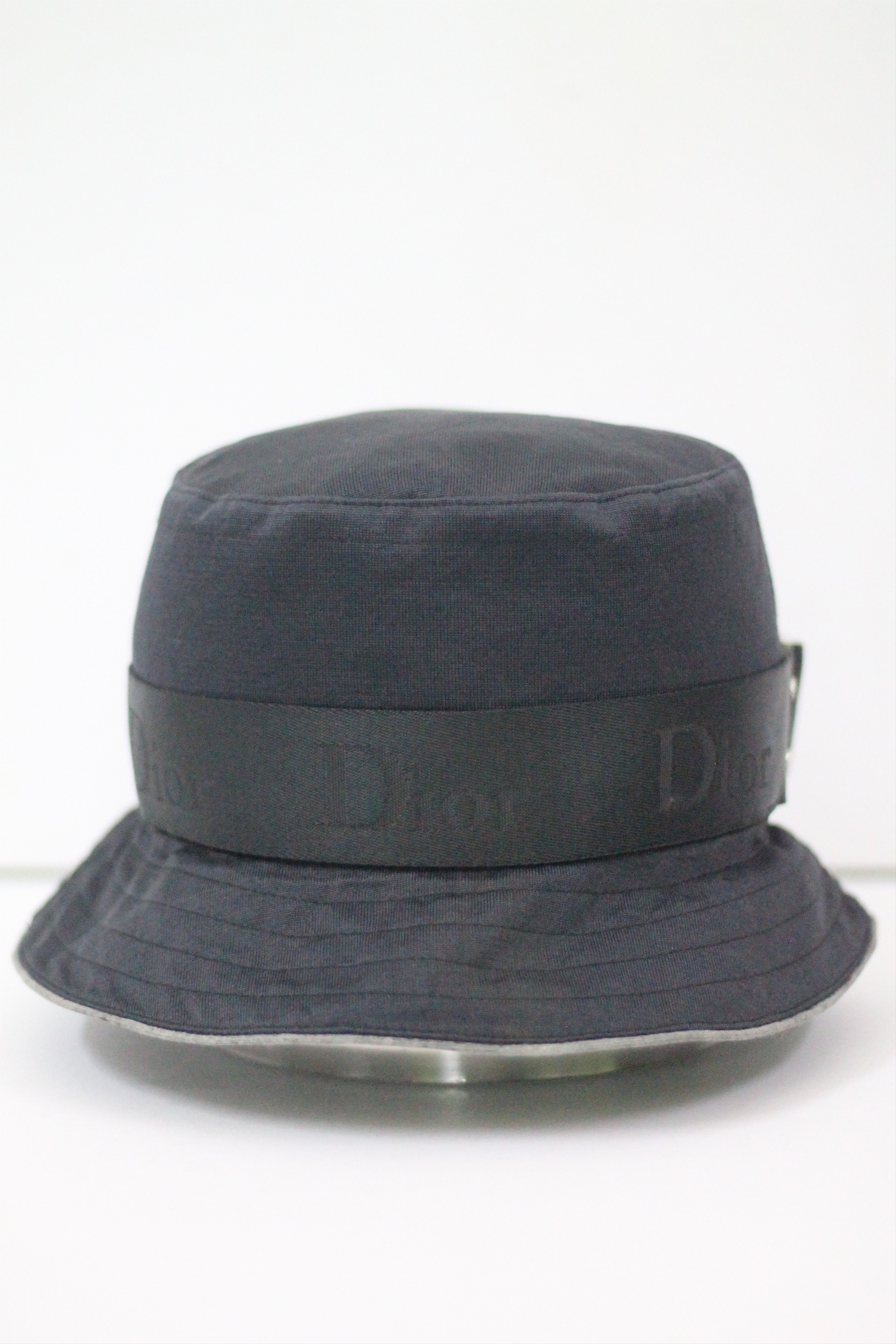Christian Dior Monsieur Original CHRISTIAN DIOR Silk Bucket Hat size 58 Size ONE SIZE - 3 Thumbnail