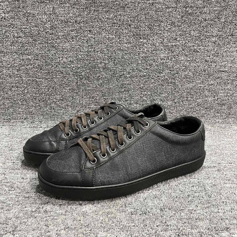 Gucci Gucci Brooklyn Stylish Low-top Sneakers for Men 0079 Size US 9.5 / EU 42-43 - 1 Thumbnail