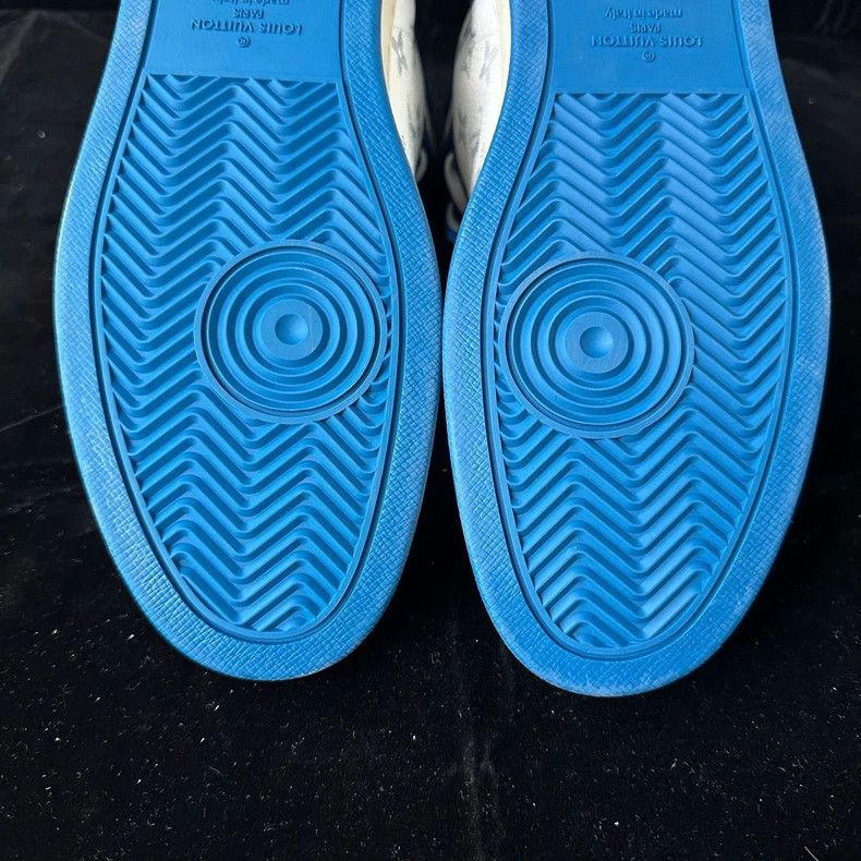 Louis Vuitton Louis Vuitton Rivoli high-tops in white and blue shoes Size US 9.5 / EU 42-43 - 8 Thumbnail