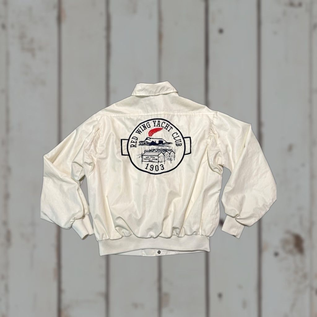 Red Wing VINTAGE King Louie Pro Fit Windbreaker Jacket M White Nylon USA 80s Red Wing Yacht Club Embroidered Logo Mens Size US M / EU 48-50 / 2 - 1 Thumbnail
