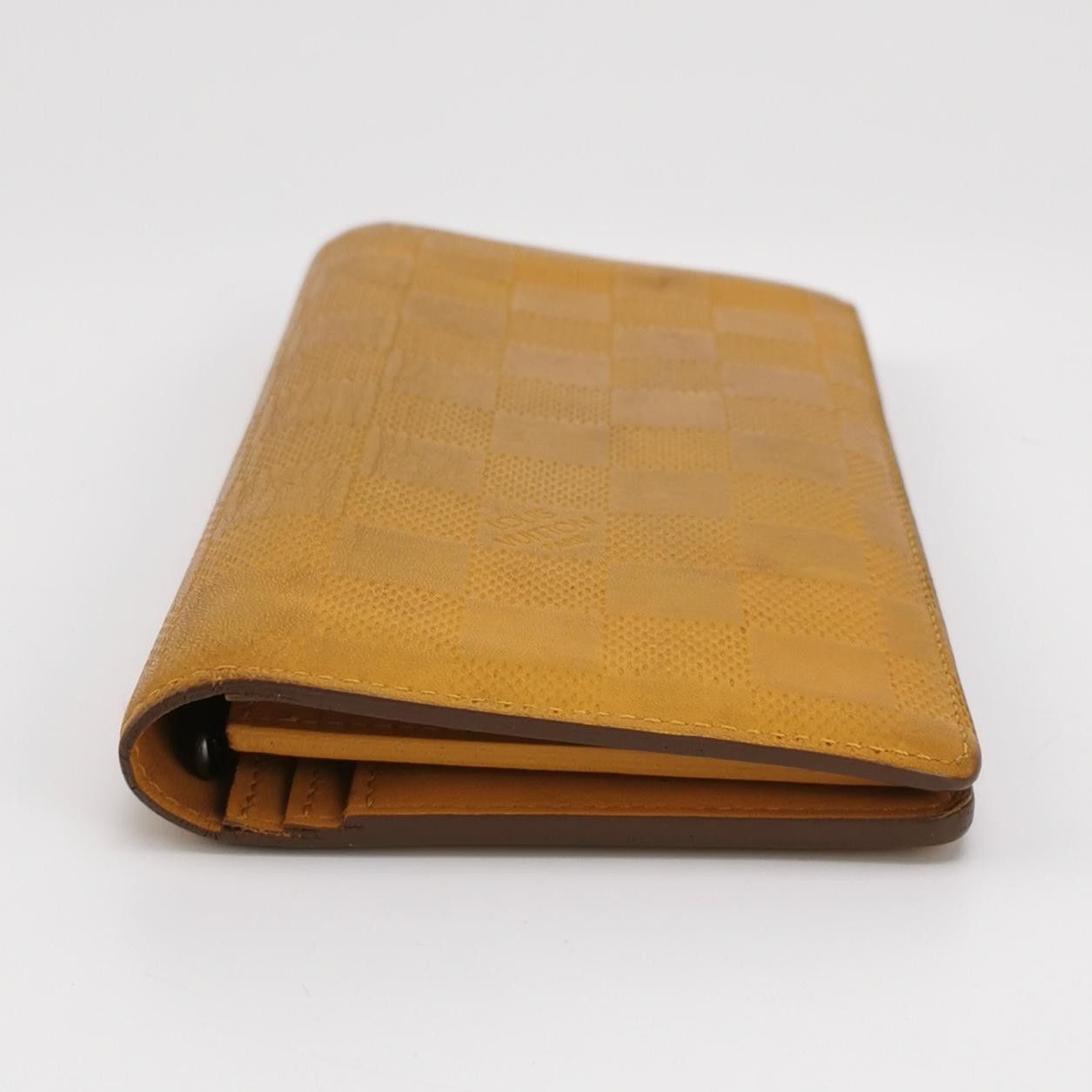 Louis Vuitton Louis Vuitton (LV) Brazza leather checkerboard bi-fold wall Size ONE SIZE - 1 Thumbnail