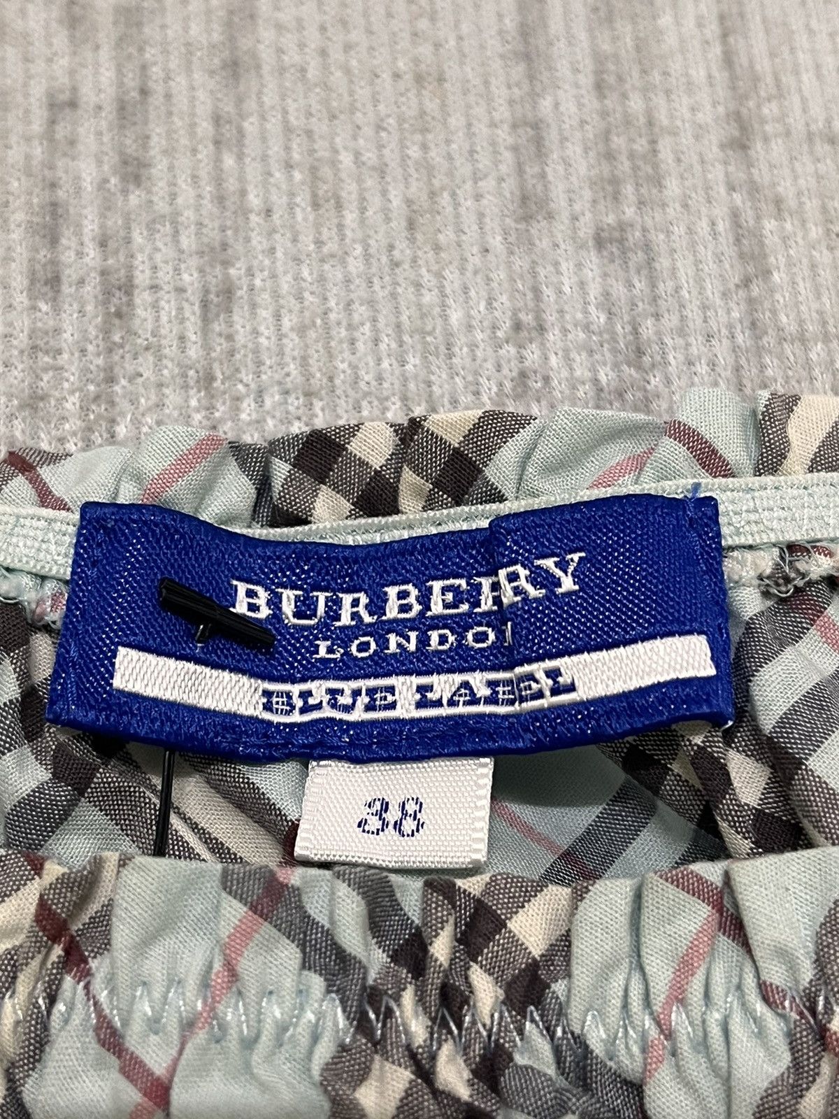 Burberry Burberry nova check knitwear Size XS / US 0-2 / IT 36-38 - 3 Thumbnail
