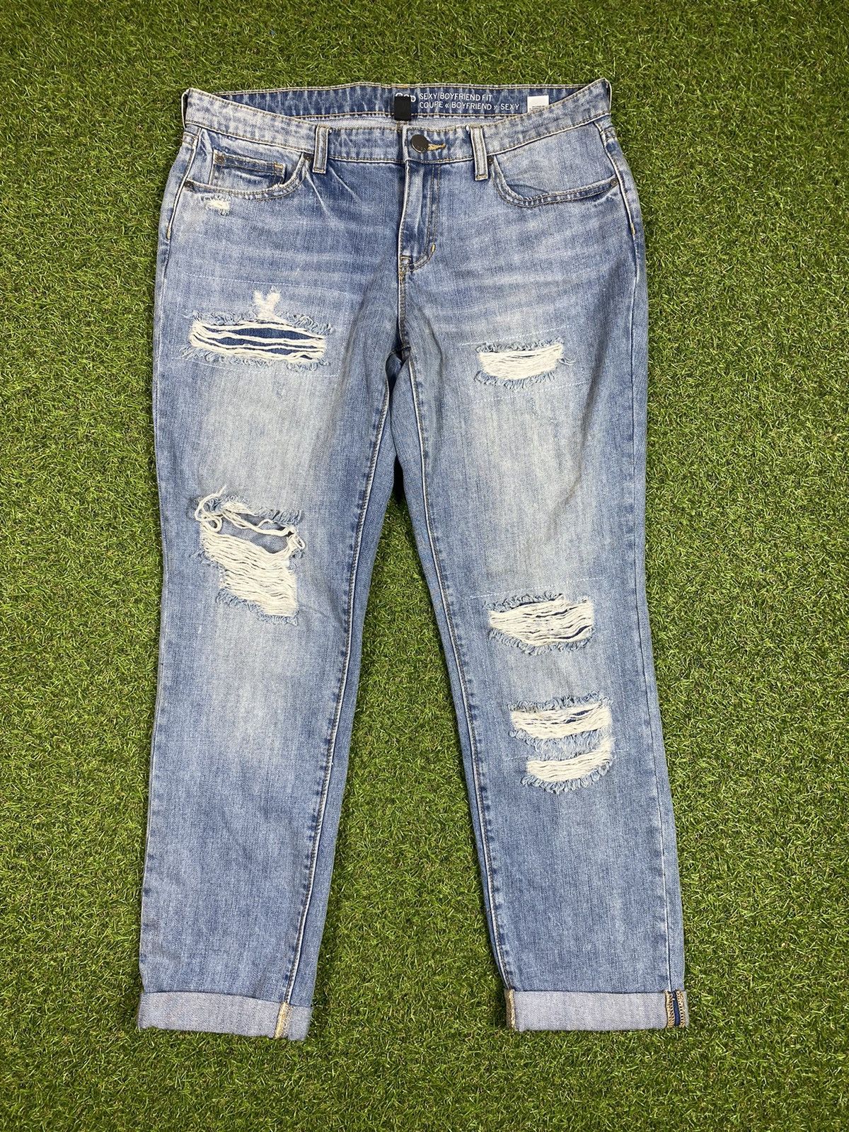 Gap Vintage Y2K Gap jeans sexy boyfriend fit streetwear style Size 30" / US 8 / IT 44 - 1 Thumbnail