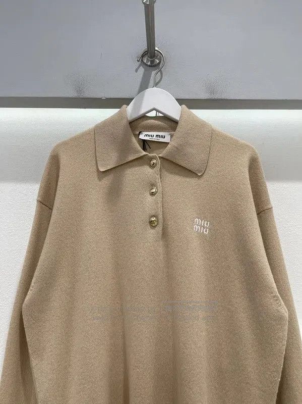 Miu Miu Miu Miu Beige Cashmere Long Sleeve Pullover . Size XXS / US 00 / IT 34 - 2 Thumbnail