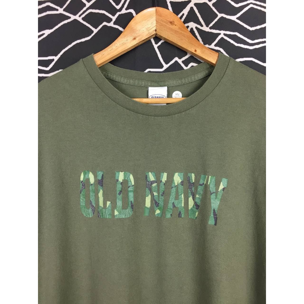 Old Navy × Vintage Vtg Y2K Old Navy Camo Logo Spell Out Tee Size XL Size US XL / EU 56 / 4 - 3 Thumbnail