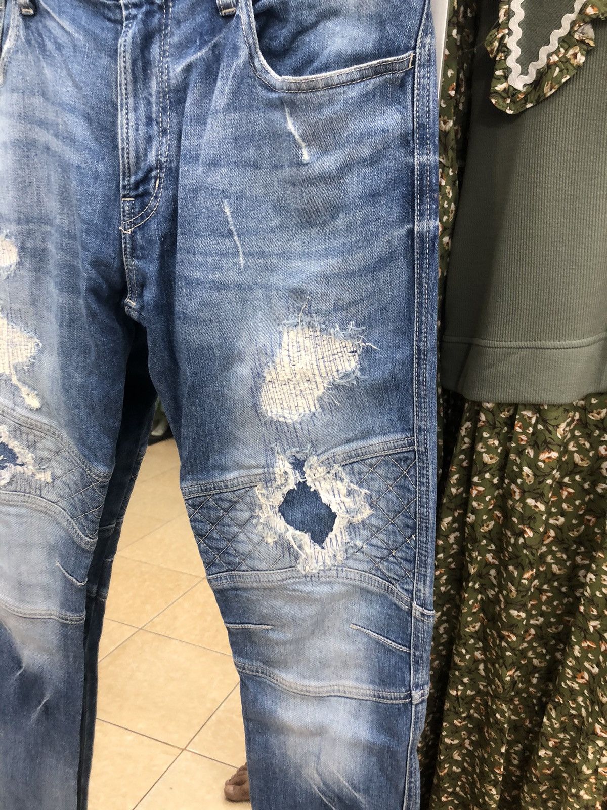 Japanese Brand × Vanquish Vanquish Japan Biker Ripped Denim Size US 32 / EU 48 - 3 Thumbnail