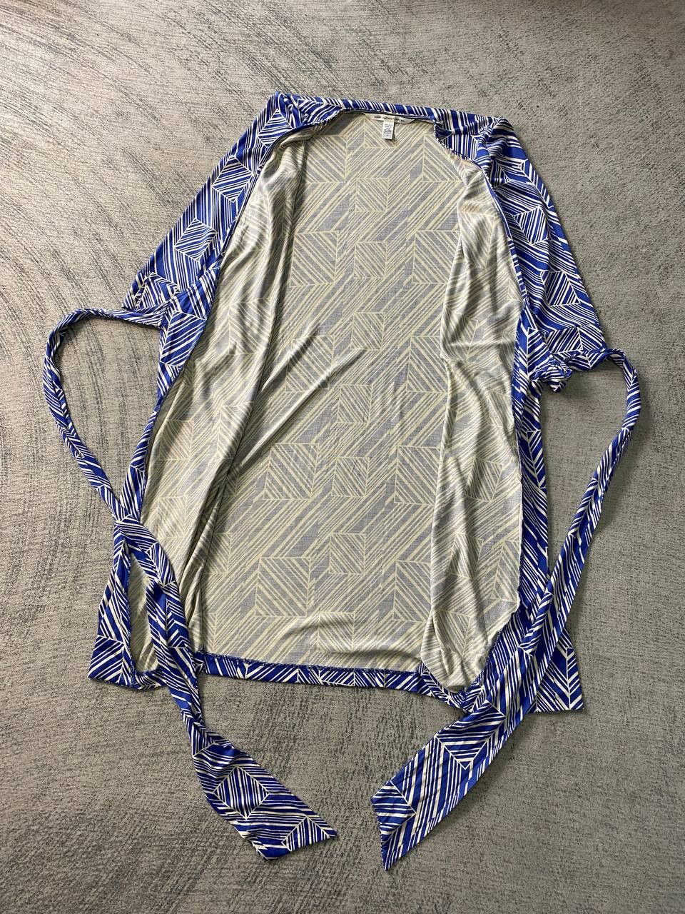Designer × Diane von Furstenberg Diane Von Furstenberg Silk Dress Blue Size S / US 4 / IT 40 - 4 Thumbnail