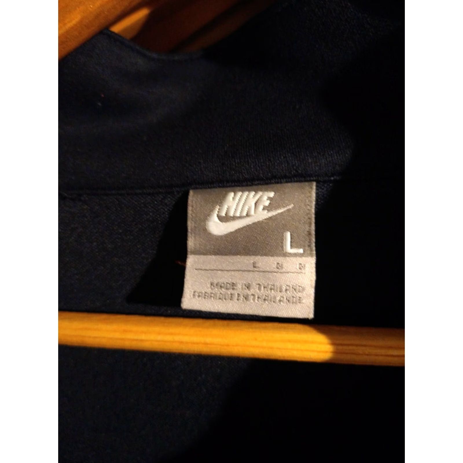 Nike VINTAGE Nike Beijing Olympics NBC Crew Shirt Collar Zip L Men Navy Blue SKU L Shirt Size US L / EU 52-54 / 3 - 3 Thumbnail