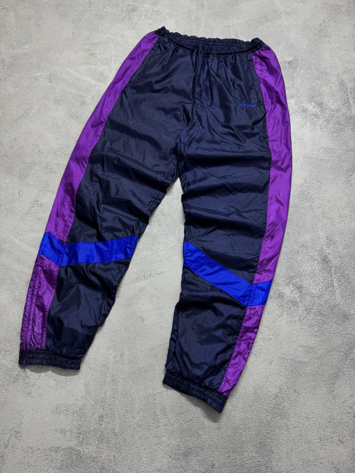 Adidas Vintage Adidas Nylon Track Suit Very Rare Retro 90’s Size US L / EU 52-54 / 3 - 16 Thumbnail