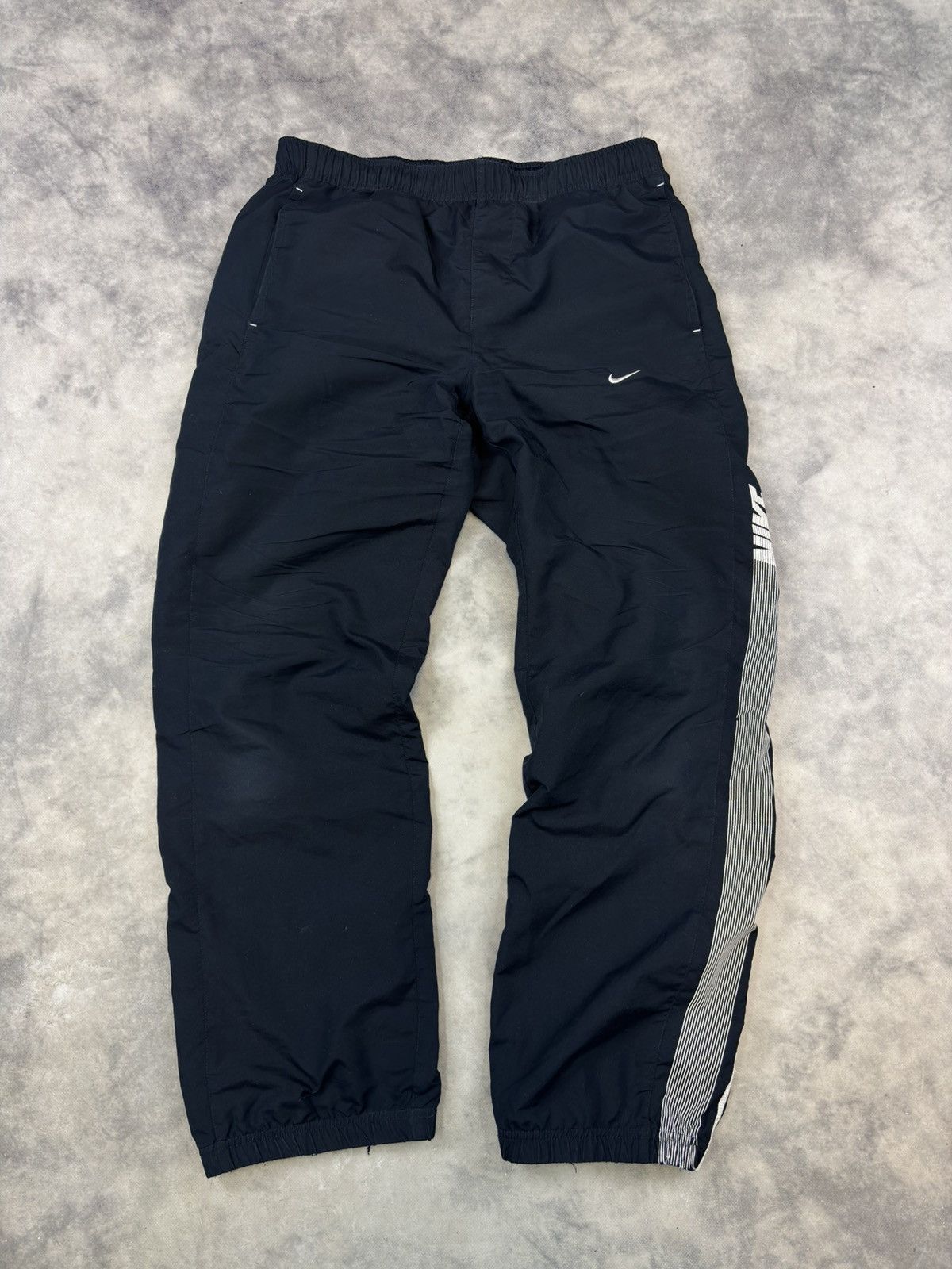 Nike Vintage Nike sweatpants baggy rap drip drill y2k 90s skate Size US 32 / EU 48 - 1 Thumbnail