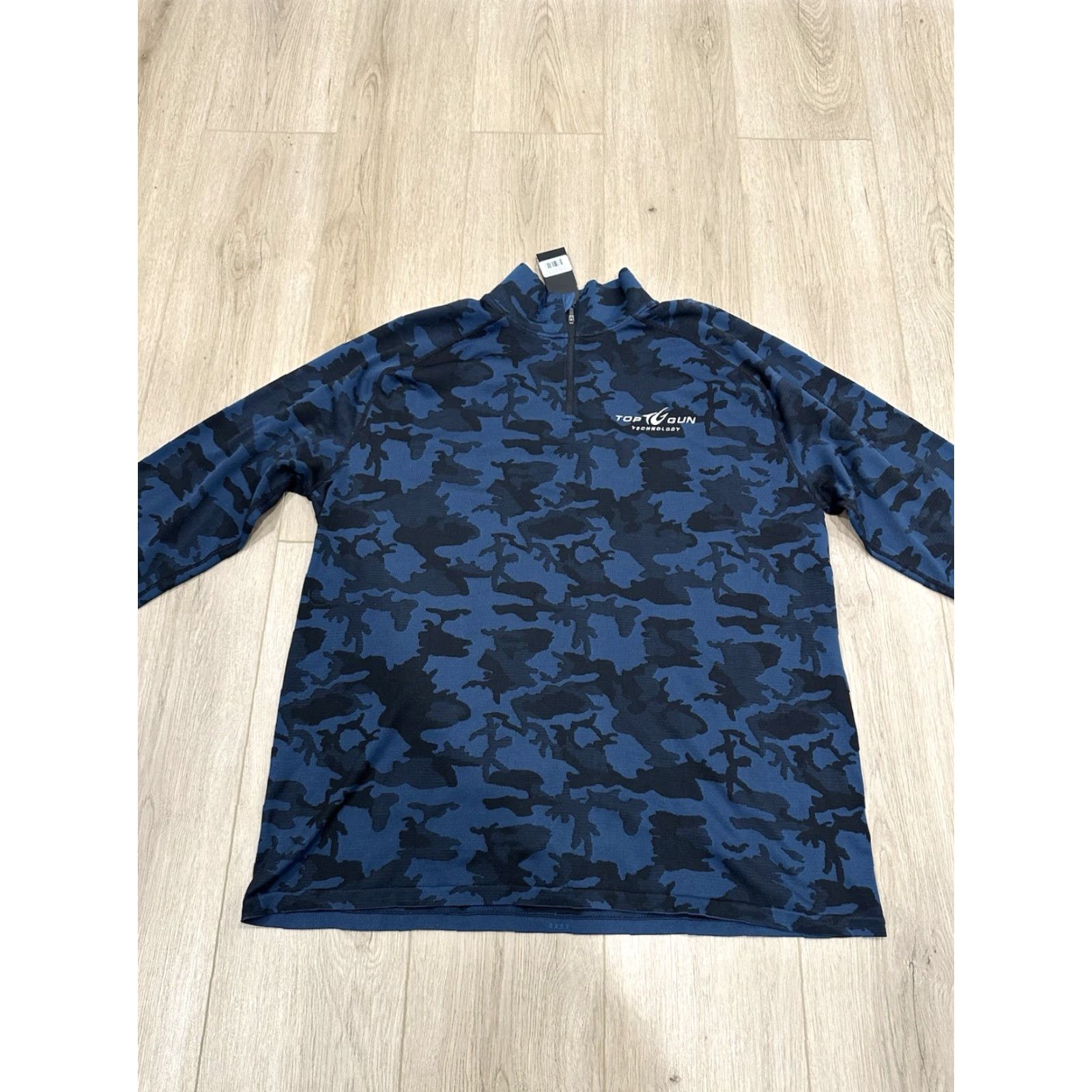 Vintage UNRL Golf Sweatshirt Mens XL Blue Camo 1/4 Zip Pullover Windbreaker Athletic Top Size US XL / EU 56 / 4 - 3 Thumbnail