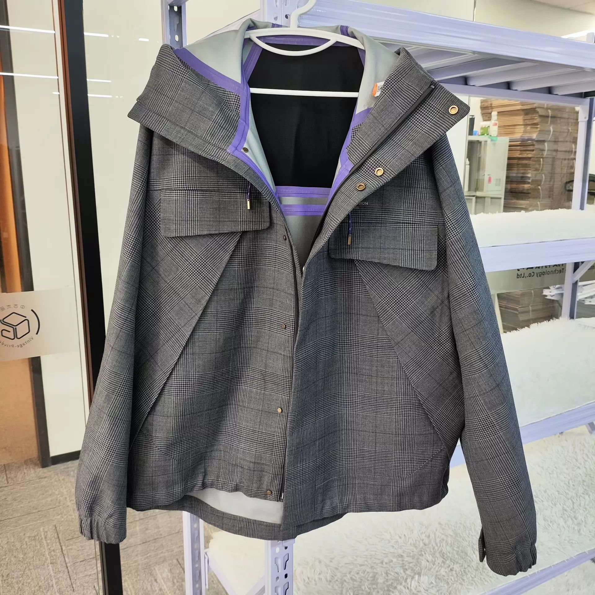 Louis Vuitton Louis Vuitton Gray Houndstooth SS26 Runway Shell Jacket 52 Size US L / EU 52-54 / 3 - 1 Thumbnail