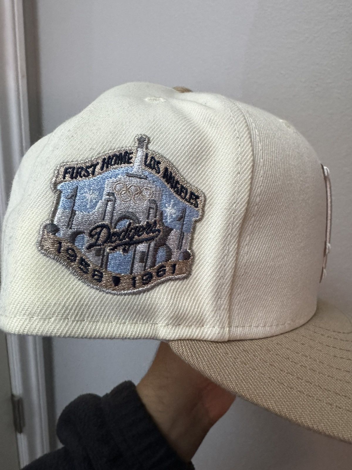 Hat Club 7 5/8 hatclub LA Dodgers Coliseum ‘Horchata’ Fitted Size ONE SIZE - 3 Thumbnail