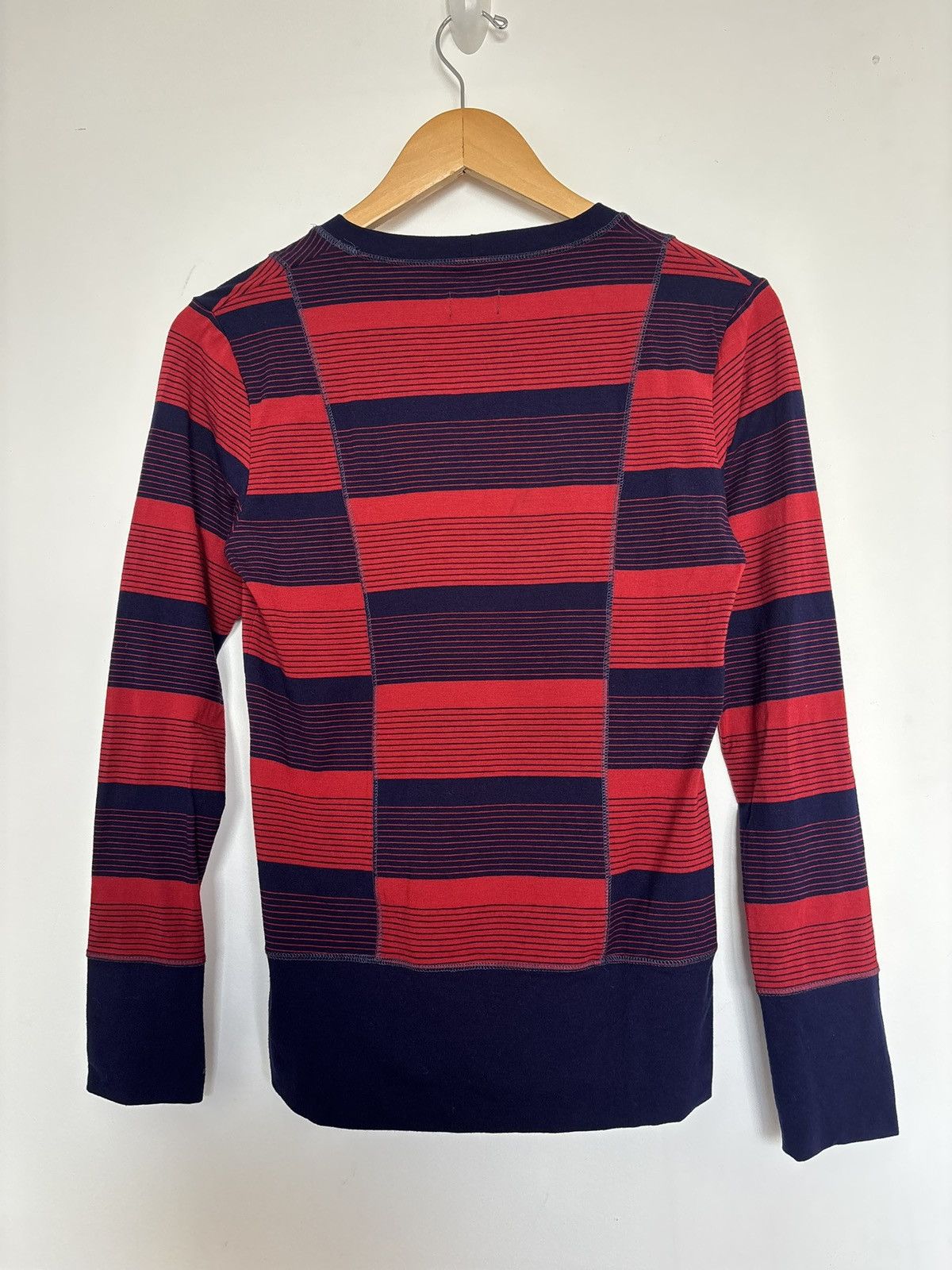 Fila Fila v neck patterned stretchy top Medium vintage Size M / US 6-8 / IT 42-44 - 5 Thumbnail