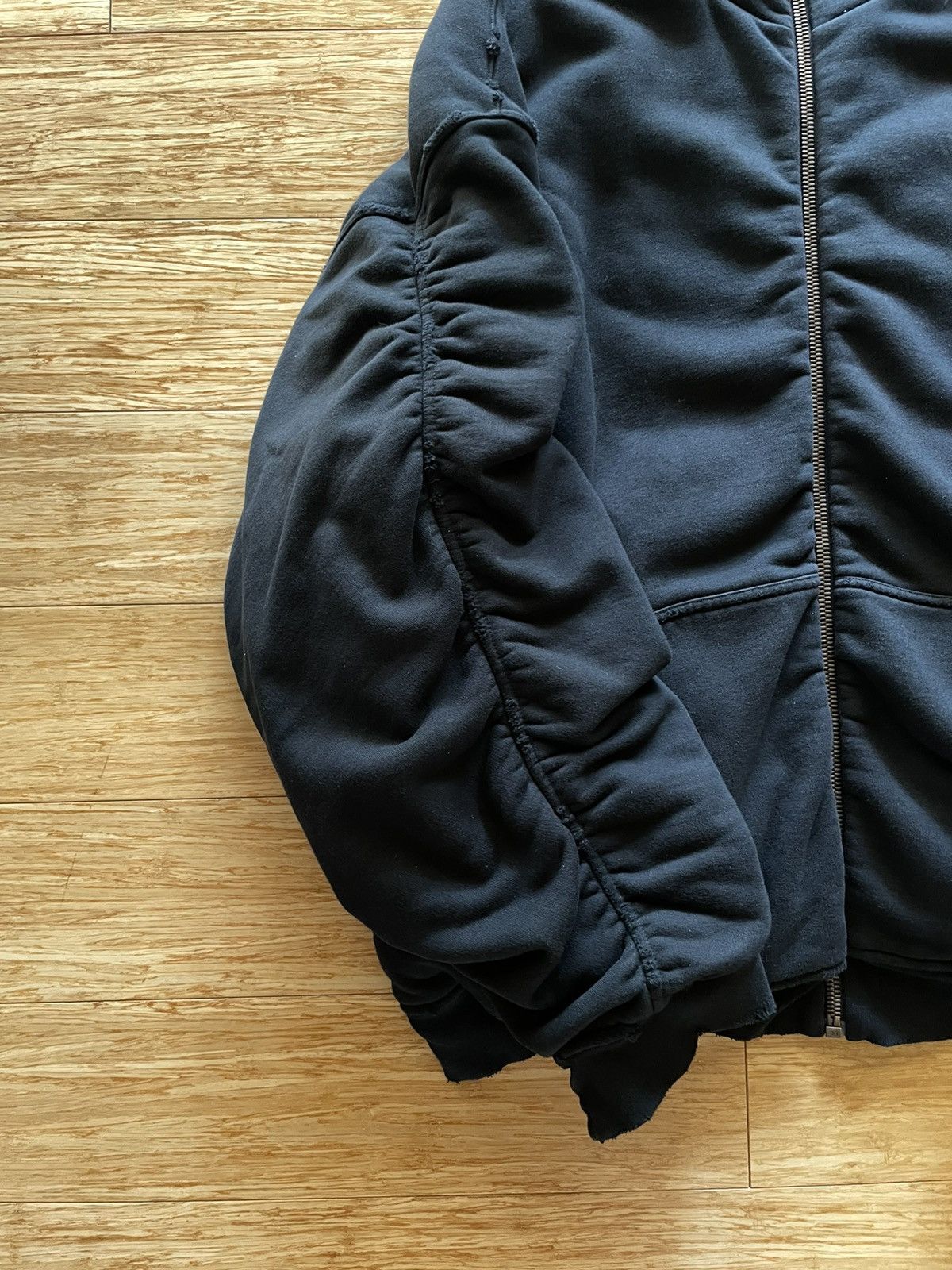 Balenciaga Balenciaga Oversized Bomber Hoodie Size US S / EU 44-46 / 1 - 9 Thumbnail