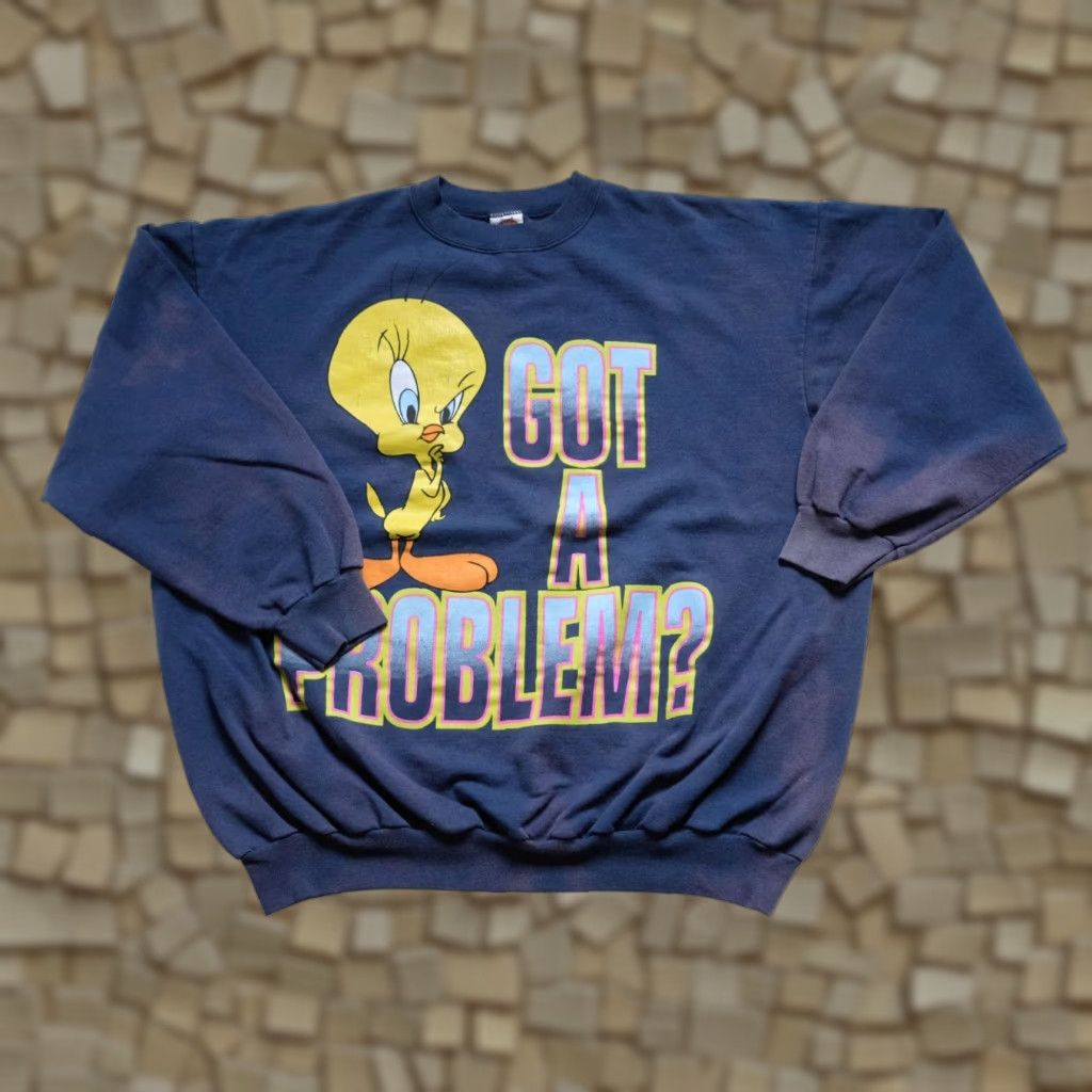Vintage VINTAGE LOONEY TUNES TWEETY BIRD CARTOON GOT A PROBLEM? VTG 90s RETRO SWEATSHIRT BLUE 1997 XL Size US XL / EU 56 / 4 - 1 Thumbnail