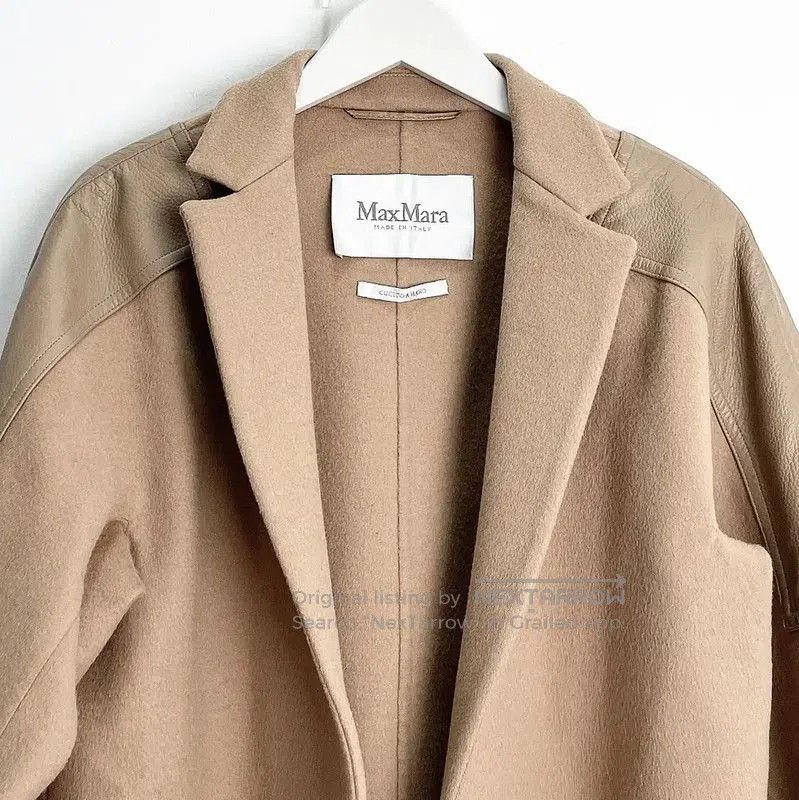 Max Mara MaxMara Women's Khaki Outerwear . Size XXS / US 00 / IT 34 - 2 Thumbnail
