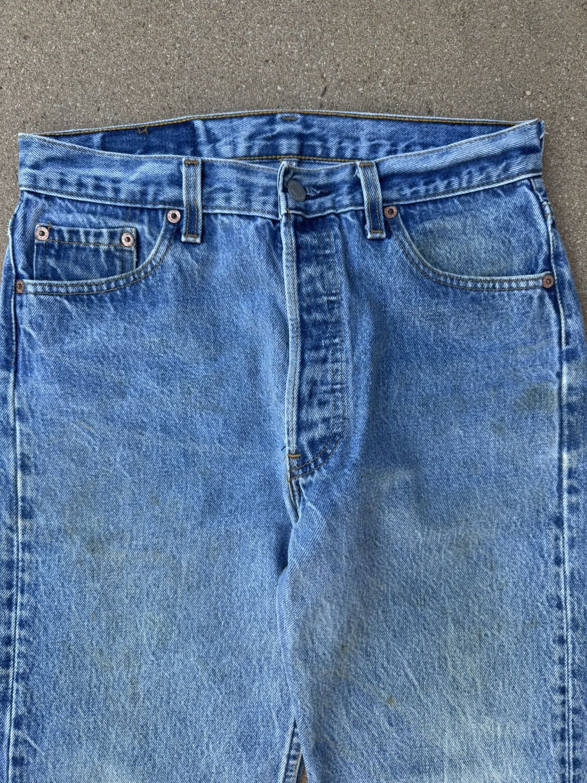 Levi's × Vintage Vtg 90’s Levi’s 501xx Buttonfly Straight Faded Jeans 29x27 Size US 29 - 4 Thumbnail
