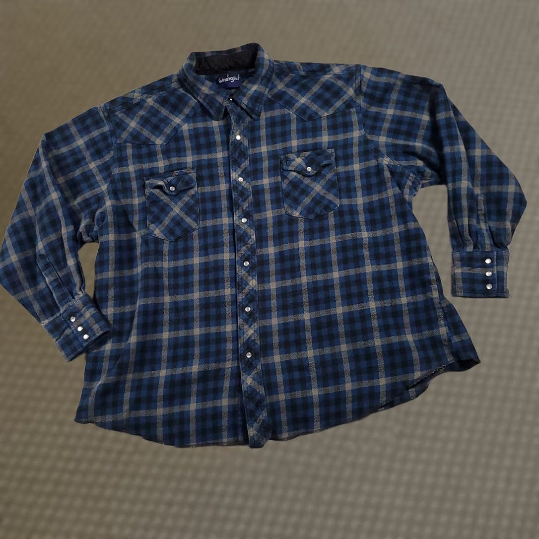 Wrangler VINTAGE Wrangler Shirt Mens 3X Blue Black Pearl Snap Western Flannel Plaid Long Sleeve Size US XXL / EU 58 / 5 - 1 Thumbnail