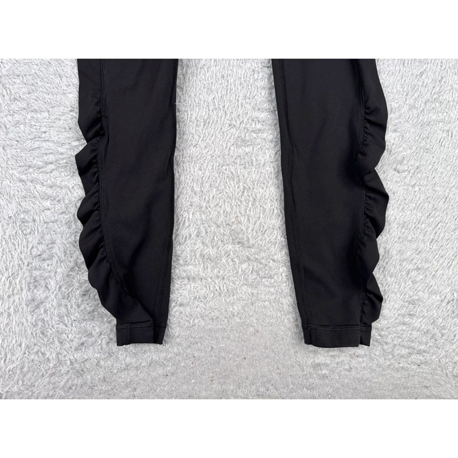 Lululemon Lululemon Women Pants 4 Black Speed Tight III Ruched 30" Running Yoga Activewear Size 27" / US 4 / IT 40 - 2 Thumbnail