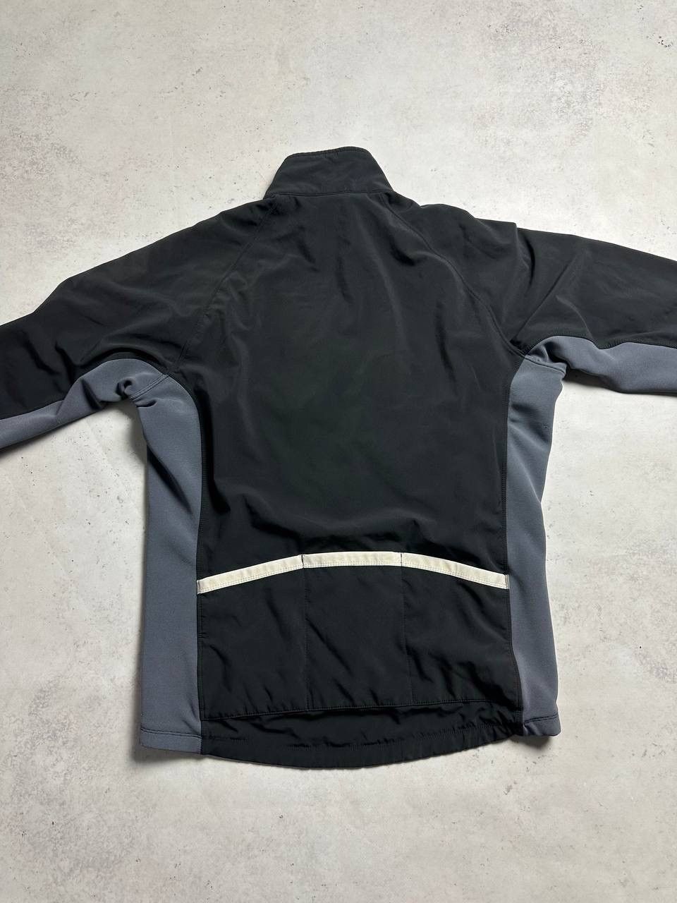 Nike Vintage Nike Swoosh Boxy Quarter Zip Gorpcore Jacket Y2K L Size US L / EU 52-54 / 3 - 5 Thumbnail