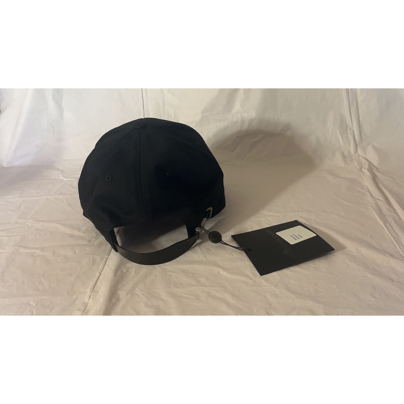 Moose Knuckles Moose Knuckles Hollow Logo Cap BLACK / 100% Cotton - OS NWT Size ONE SIZE - 14 Thumbnail