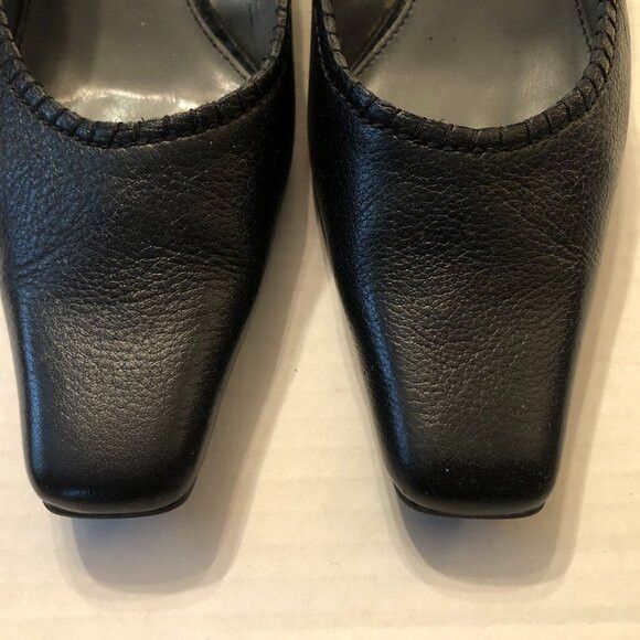 Etienne Aigner Etienne Aigner women's leather pump shoes size: 5 1/2M Size US 5.5 / IT 35.5 - 2 Thumbnail
