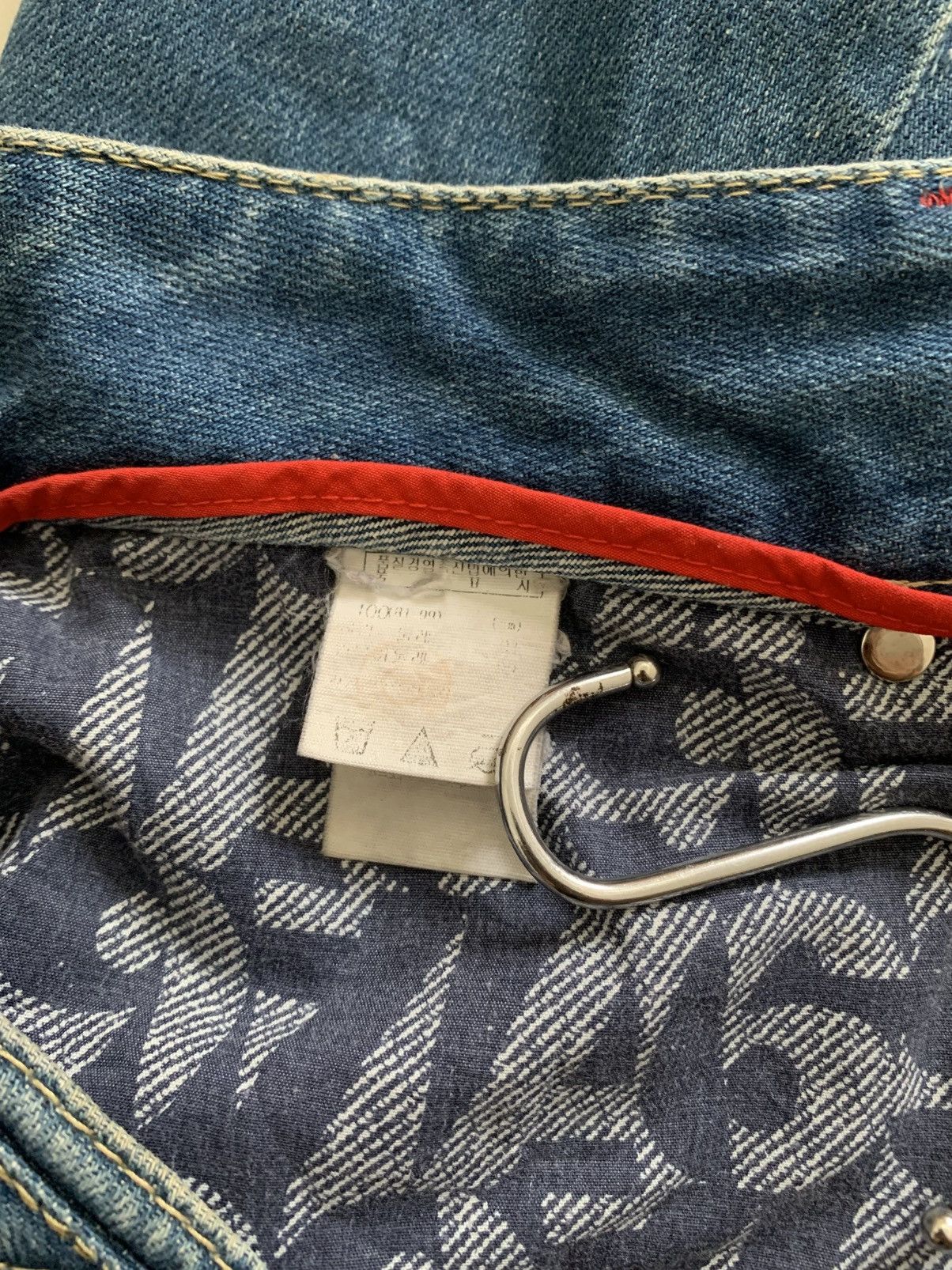 Levi's Vintage Clothing Vintage A6 Engineereed Buckle Back Baggy Jeans Size US 34 / EU 50 - 7 Thumbnail