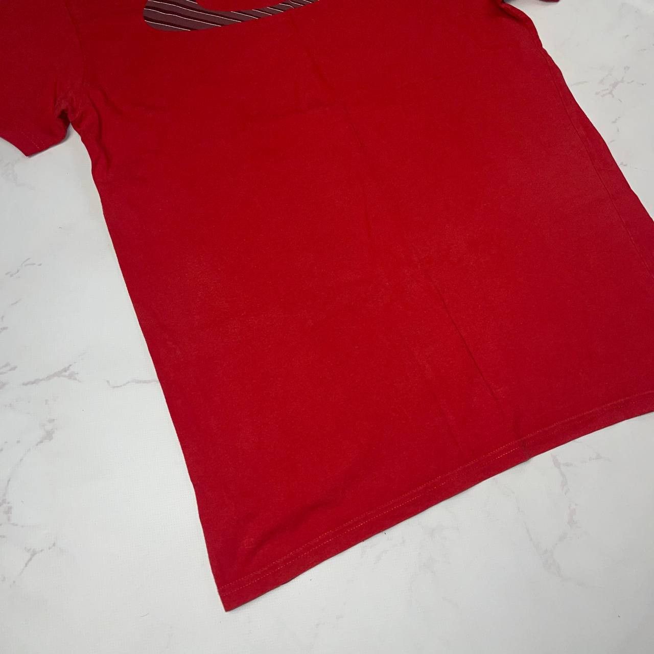 Oakley Oakley Vintage Rare Double-sided printing Tshirt Y2K Sz M Size US M / EU 48-50 / 2 - 9 Thumbnail