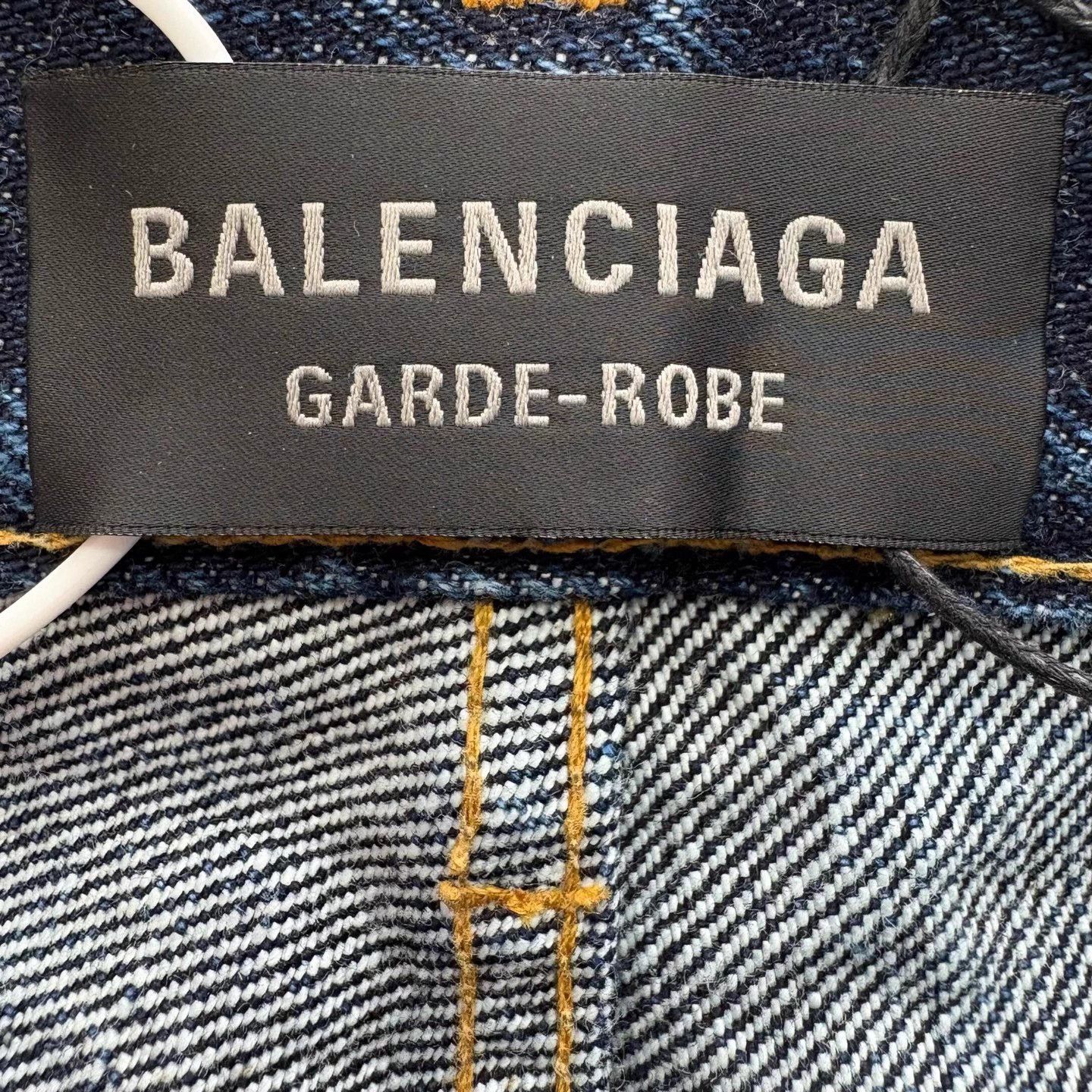 Balenciaga Balenciaga garde-robe Heavy Denim Deep Blue 32 NWT Size US 32 / EU 48 - 3 Thumbnail