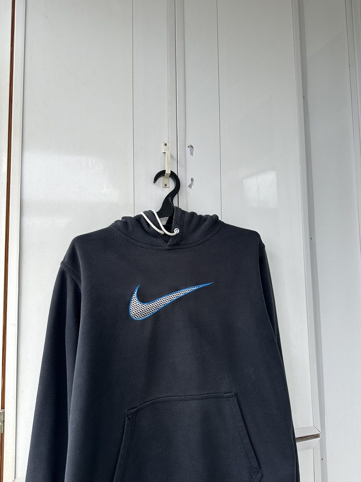 Nike Vintage Nike Hoodie Big Swoosh Logo Size US L / EU 52-54 / 3 - 5 Thumbnail